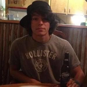 Meet your Posher, Colby